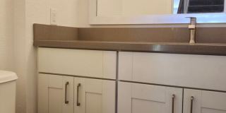 5151 Walnut Gallery 13