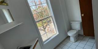 4 bedroom 2 full bath House Gallery 16