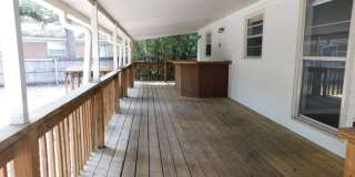 $500 OFF AUGUST 2026 RENT! Walk to Westside Park! Gallery 20