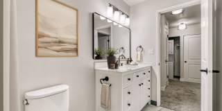 Beautifully Renovated 1 & 2 Bedroom Apartments in Lynnwood! Gallery 91
