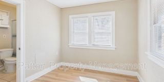 3411 S. Polk Gallery 21