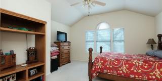 1421 Spiderlily View Gallery 5