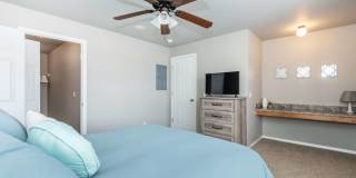 Hawthorn Suites Gallery 24