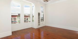 261 Pierce Street Gallery 1