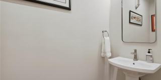 3341 MAGAZINE Street Gallery 13