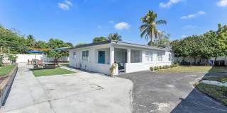 2629 SW 6th Court Gallery 33