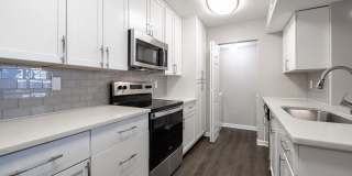 2100 Defoors Gallery 4