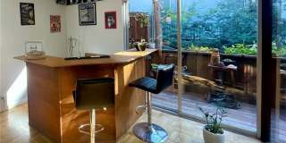 11616 Chenault Street Gallery 10