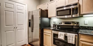 The Colonnade At Willow Bend Gallery 7