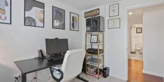 7680 WOLFORD Way Gallery 15