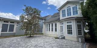 Completely remodeled 4 Bedroom 3 Bath single home in the main Village of Celebration Gallery 32