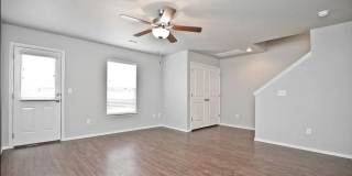 Haden Holly Station - Duplexes & Townhomes in Siloam Springs, AR Gallery 3