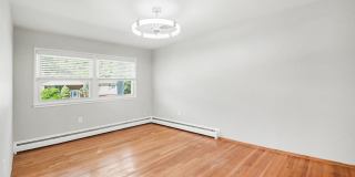 4522 GLENDALE Road Gallery 9