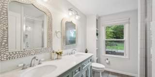 1136 Gilbert Street SE Gallery 13