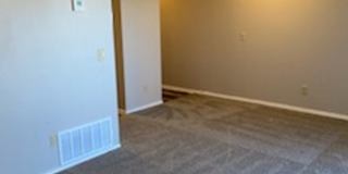River Walk Apartments Gallery 105