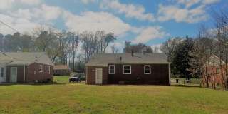 Brick ranch in Henrico off of Laburnum Gallery 19