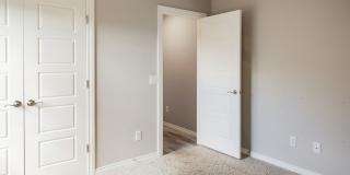 BEAUTIFUL 5 BED HOME  FOR LEASE Gallery 35