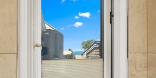 181 SUNSET Terrace Gallery 51