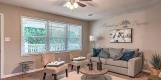 MOVE IN SPECIALS!! Renovated 3 Bedroom, 1.5 Bath Apartment on Greenbriar Circle – Johnson City, TN Gallery 4