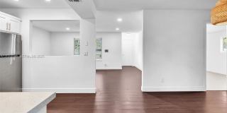 4500 Southwest 42nd Terrace Gallery 9