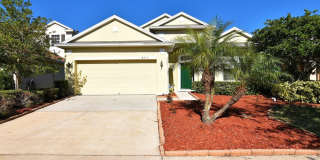 Wow!!! VISTA LAKES 4br 2ba POOL HOME with FENCED YARD... Pool & Lawn care included. Gallery 1