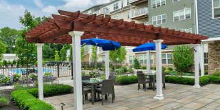 Hudson Square Gallery 20