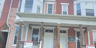 6 Bedroom Townhome Approved Off-Campus Housing for York College 6 Bedroom Townhome Approved Off-Campus Housing for York College Gallery 1