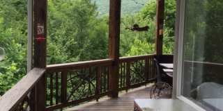 $2,500 - 4 Bed / 3 Bath Unfurnished Custom Luxury Home in Smoky Mountain Country Club Gallery 1