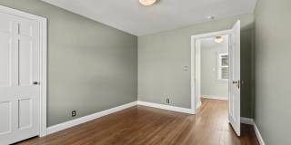 Beautiful Arlington Home South of Lane Gallery 31