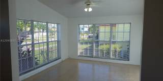 7900 SW 22nd St Gallery 3