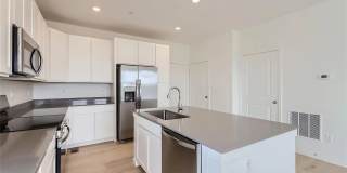 5512 Second Avenue Gallery 7