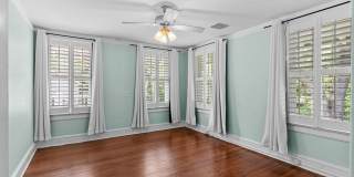 Charming Historic House in Harbor Oaks Gallery 49