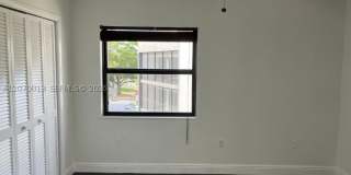 4060 N Hills Dr Gallery 11