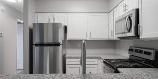 Ashton Village Apartment Homes Gallery 3