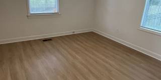 2211 Lavera Dr- 2 bed 1 bath Gallery 10