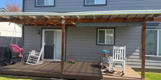 Spacious 4-bdrm/2.5-bath Hillsboro home. Fenced yard w/ covered deck, 2-car garage, great location Gallery 17