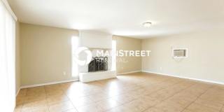 5311 West Holly Street Gallery 3