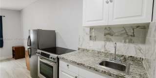 1550 NE 41st Ct Gallery 3