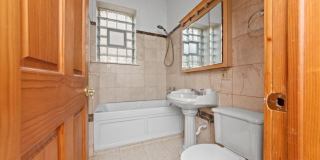 1707 N Fairfield Gallery 8