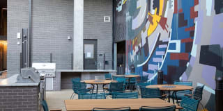 AMLI Westside Gallery 16