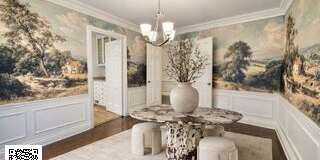 214 South Spalding Drive Gallery 2