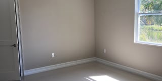 335 4th Ave Gallery 3