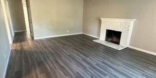 Desirable 3 bedroom 2 bath home Gallery 4