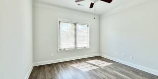 Updated 3 Bedroom High Point Condo with Large Bonus Room! Gallery 14
