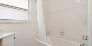 306 18th Avenue N Gallery 17