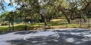 2713 4TH COURT Gallery 27