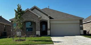 1220 Mahogany Lane Gallery 1