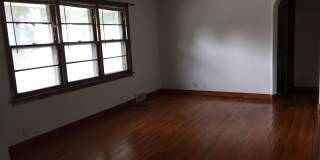 3 Bedroom, 1 Bath Single Family Home located at 700 Kern St Waterloo, IA Gallery 4