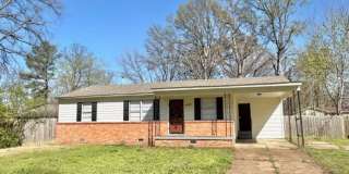 5572 Lochinvar Drive Gallery 1