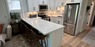 Beautiful 2 bed 1 bath Pohailani Condo Gallery 1